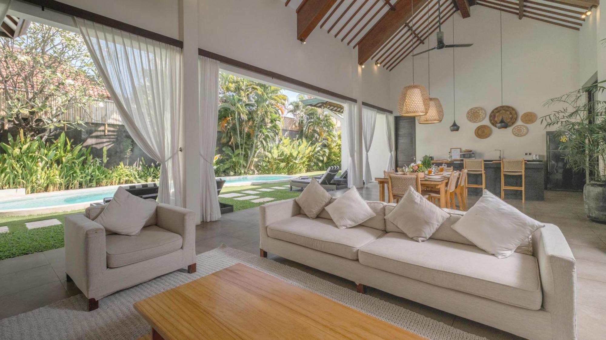 Villa Alice By Villa Finder Семиняк Екстериор снимка